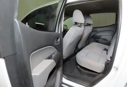 2022 GMC Canyon - Image 19