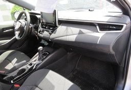 2020 Toyota Corolla - Image 20