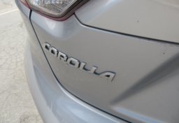 2020 Toyota Corolla - Image 18