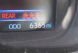 2020 Toyota Corolla - Image 30