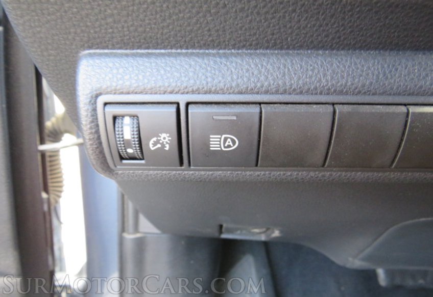 2020 Toyota Corolla - Image 40