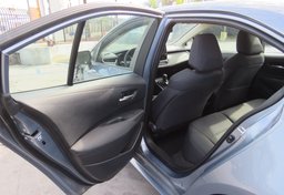 2020 Toyota Corolla - Image 21