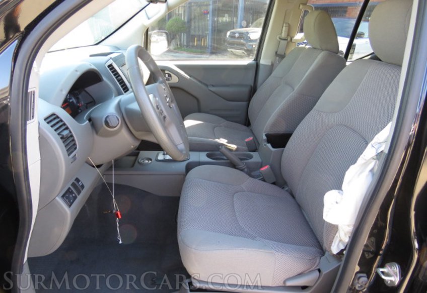 2020 Nissan Frontier - Image 24