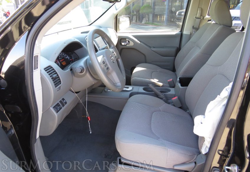 2020 Nissan Frontier - Image 26