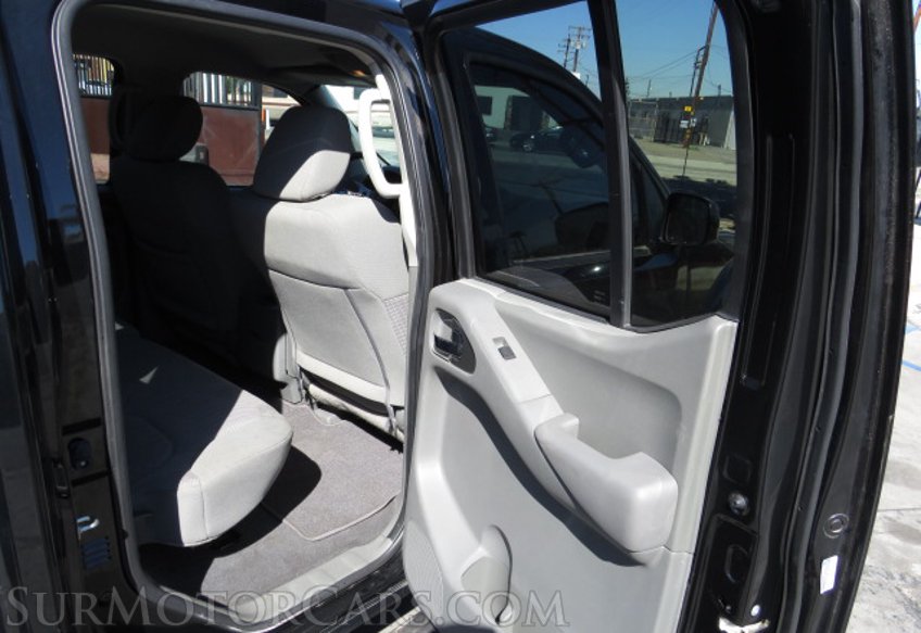 2020 Nissan Frontier - Image 23