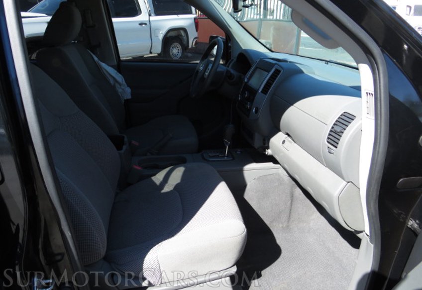 2020 Nissan Frontier - Image 27