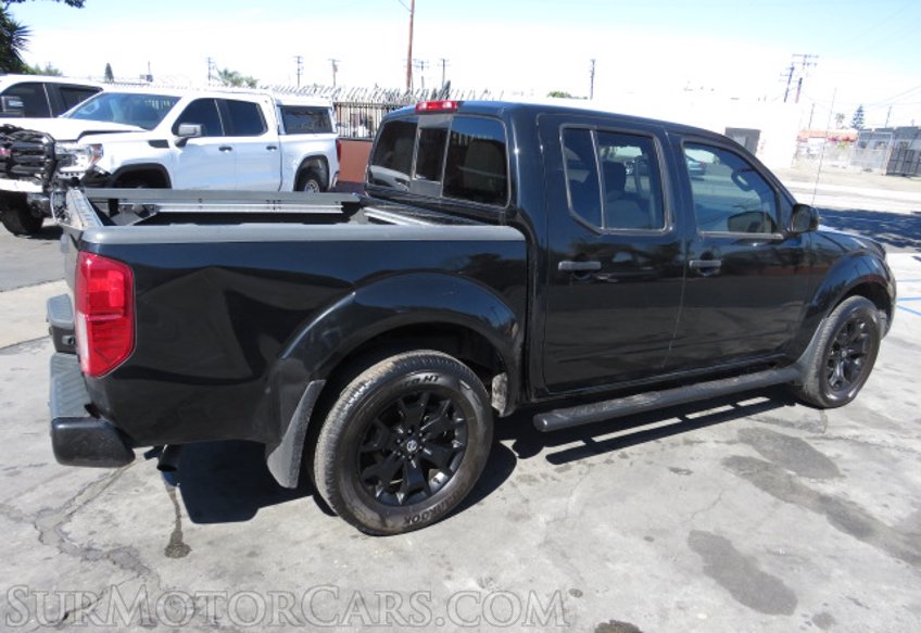 2020 Nissan Frontier - Image 5