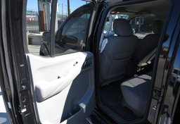 2020 Nissan Frontier - Image 22