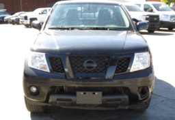 2020 Nissan Frontier - Image 9