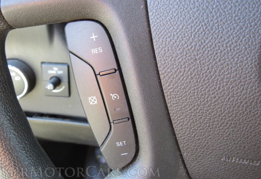 2019 Chevrolet Express Cargo Van - Image 34