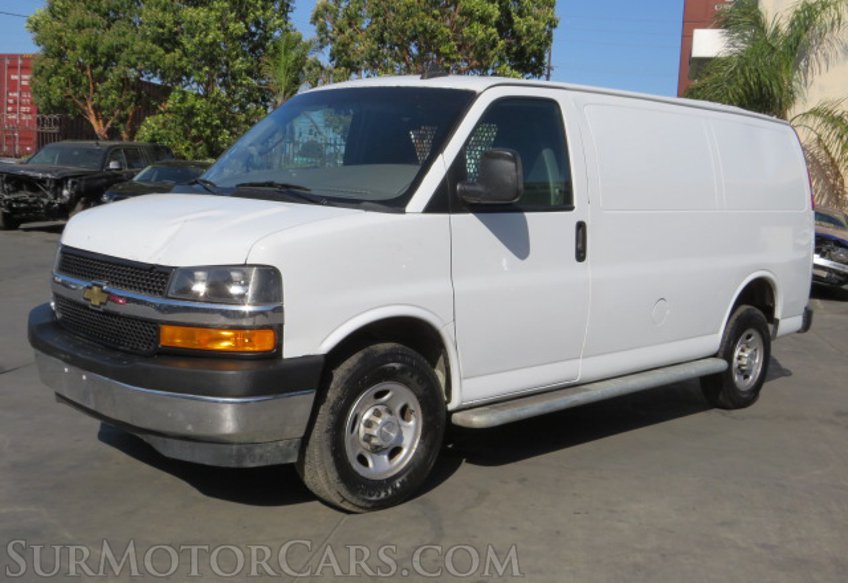 2019 Chevrolet Express Cargo Van - Image 3