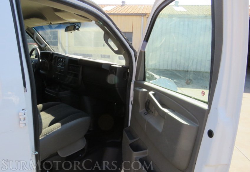 2019 Chevrolet Express Cargo Van - Image 21