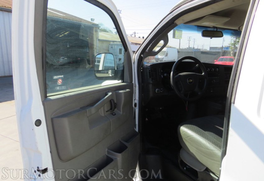 2019 Chevrolet Express Cargo Van - Image 20