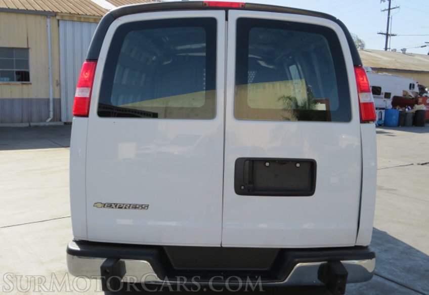 2019 Chevrolet Express Cargo Van - Image 13