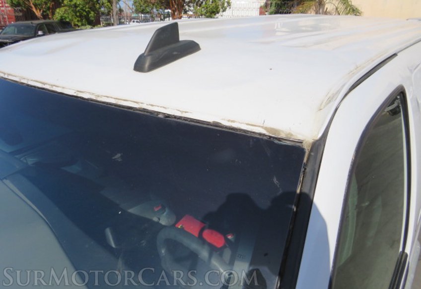 2019 Chevrolet Express Cargo Van - Image 18