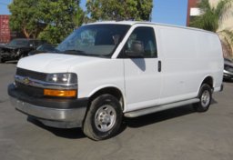 2019 Chevrolet Express Cargo Van - Image 3