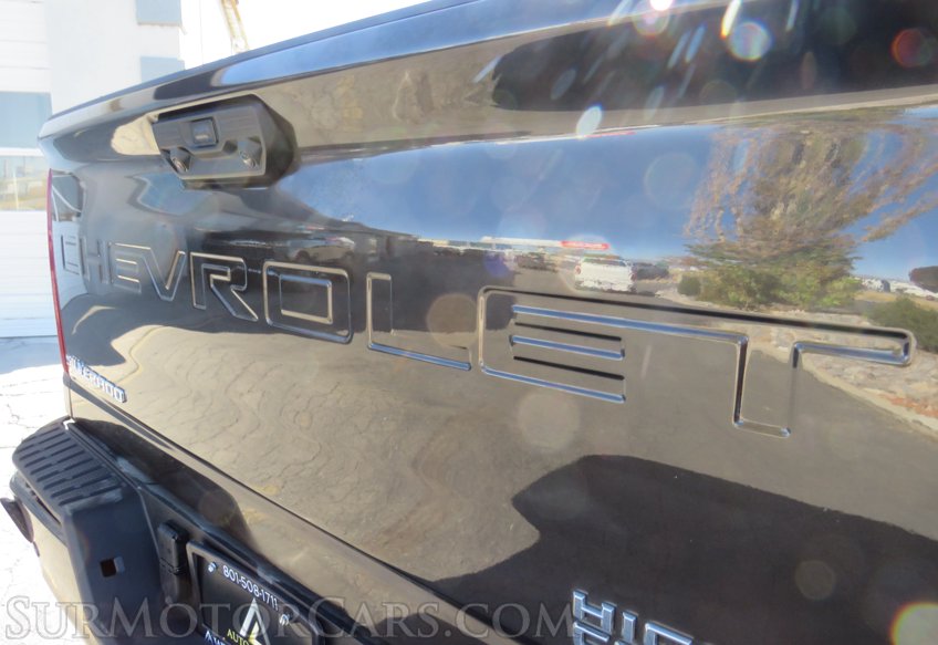 2020 Chevrolet Silverado 3500HD - Image 32