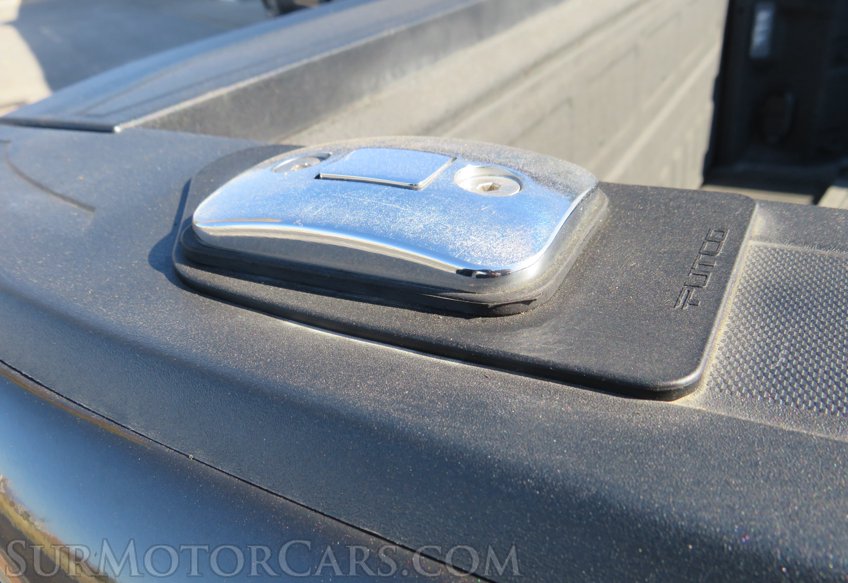 2020 Chevrolet Silverado 3500HD - Image 25