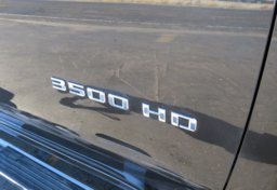 2020 Chevrolet Silverado 3500HD - Image 29