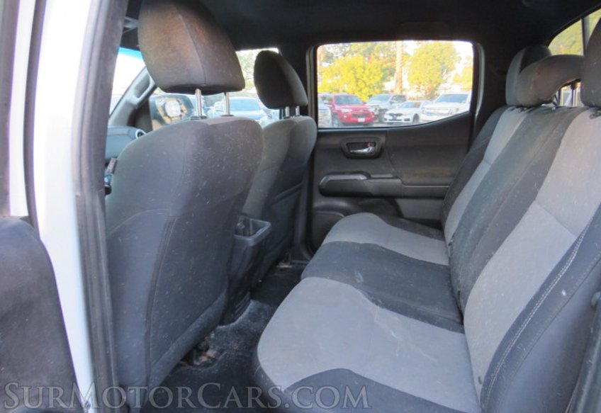 2020 Toyota Tacoma 4WD - Image 28