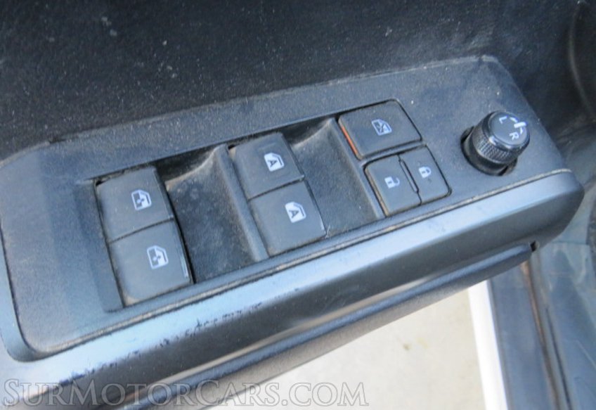 2020 Toyota Tacoma 4WD - Image 42