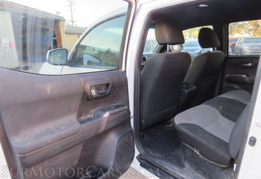 2020 Toyota Tacoma 4WD - Image 22