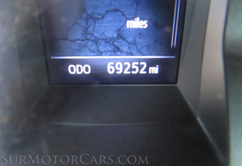 2020 Toyota Tacoma 4WD - Image 32