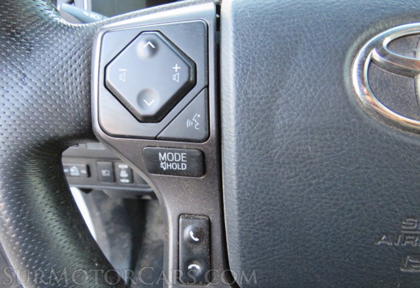 2020 Toyota Tacoma 4WD - Image 41