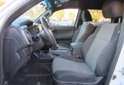 2020 Toyota Tacoma 4WD - Image 26