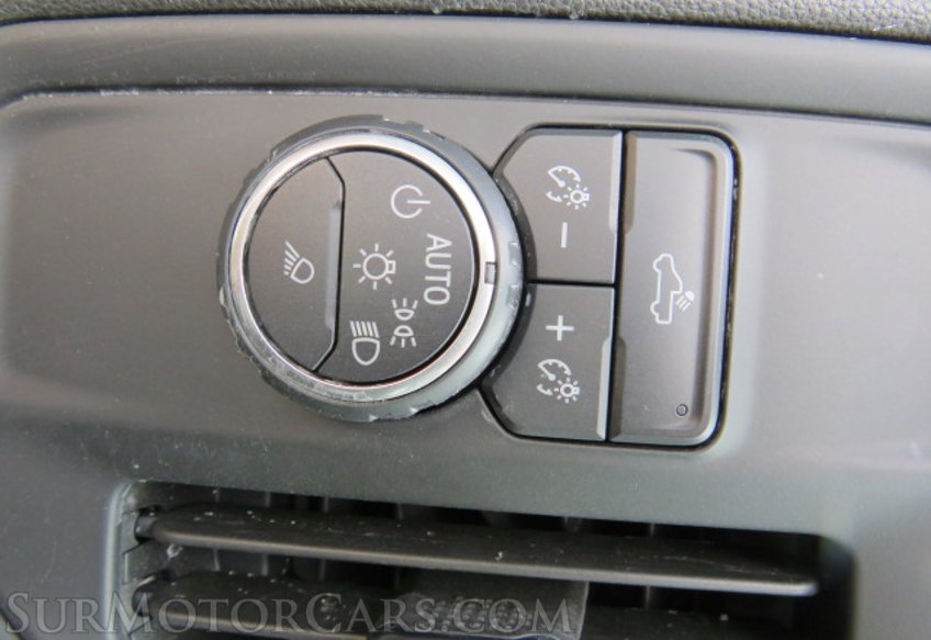 2020 Chevrolet Silverado 1500 - Image 39