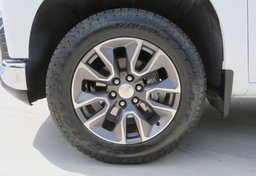 2020 Chevrolet Silverado 1500 - Image 19