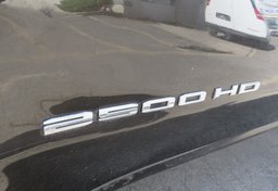 2020 GMC Sierra 2500HD - Image 21