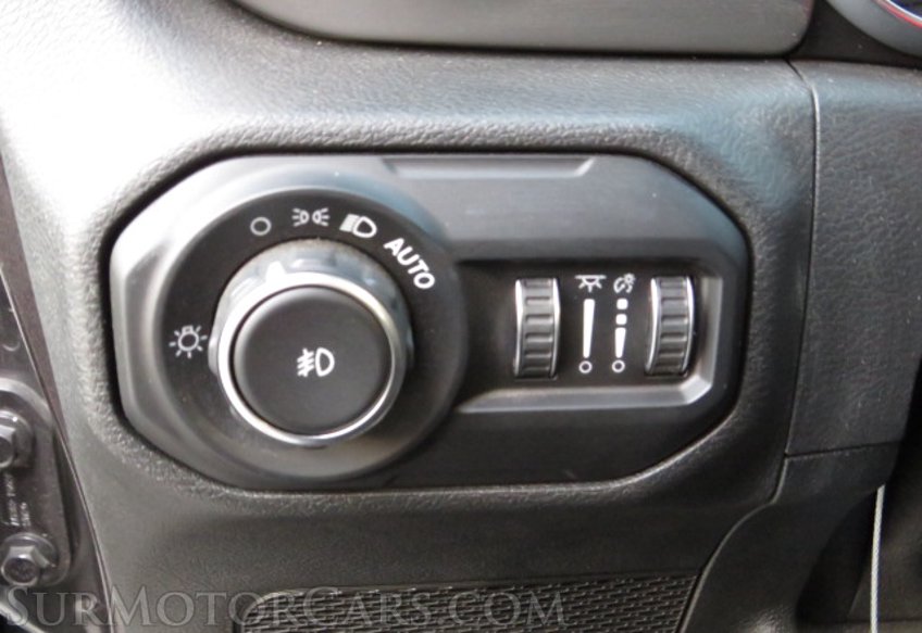 2021 Jeep Wrangler - Image 33