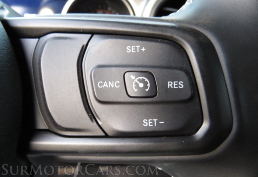 2021 Jeep Wrangler - Image 32