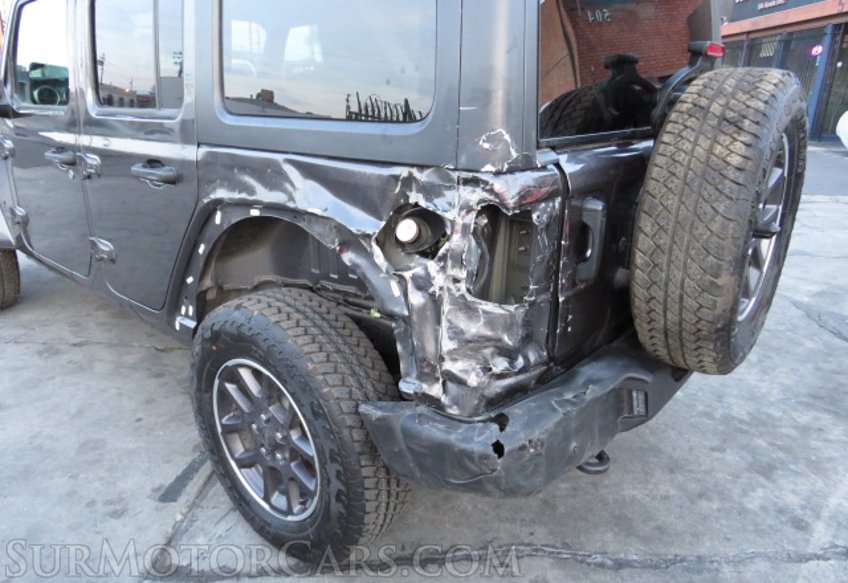 2021 Jeep Wrangler - Image 13