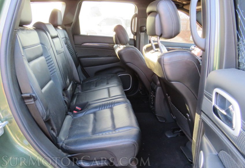 2020 Jeep Grand Cherokee - Image 29