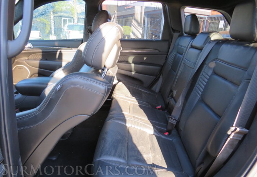 2020 Jeep Grand Cherokee - Image 28