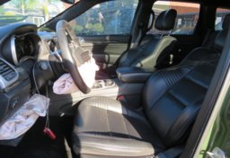 2020 Jeep Grand Cherokee - Image 23