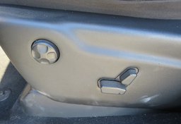 2020 Jeep Grand Cherokee - Image 42