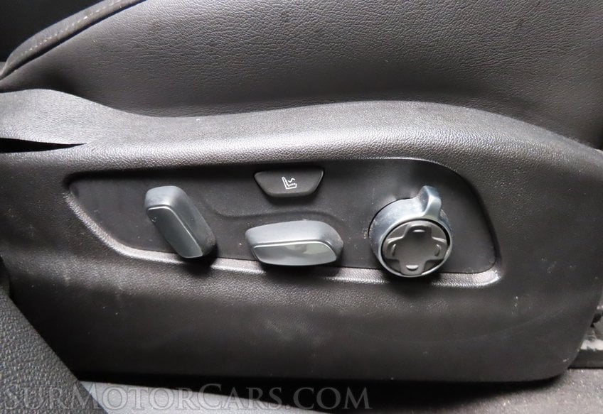 2019 Cadillac XT4 Premium Luxury - Image 39