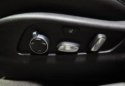 2019 Cadillac XT4 Premium Luxury - Image 43