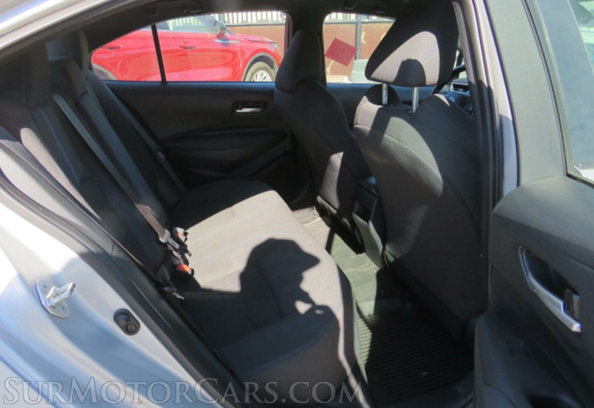 2022 Toyota Corolla - Image 32