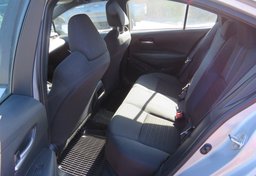 2022 Toyota Corolla - Image 31