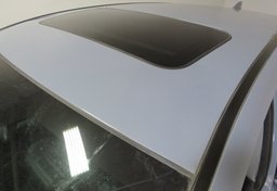 2022 Honda CR-V Hybrid - Image 16