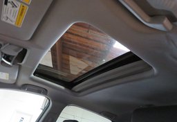 2022 Honda CR-V Hybrid - Image 35