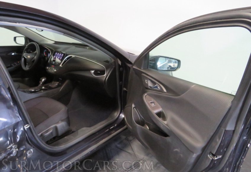 2023 Chevrolet Malibu - Image 24