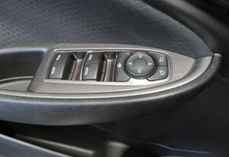 2023 Chevrolet Malibu - Image 48