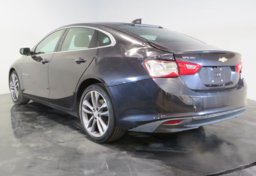 2023 Chevrolet Malibu - Image 10