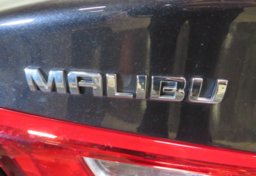 2023 Chevrolet Malibu - Image 18