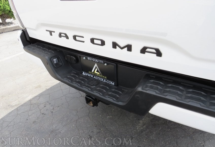 2021 Toyota Tacoma 4WD - Image 16